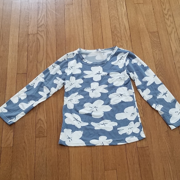 FLORAL PRINT LOUNGEWEAR PAJAMA SET - Picture 3 of 4